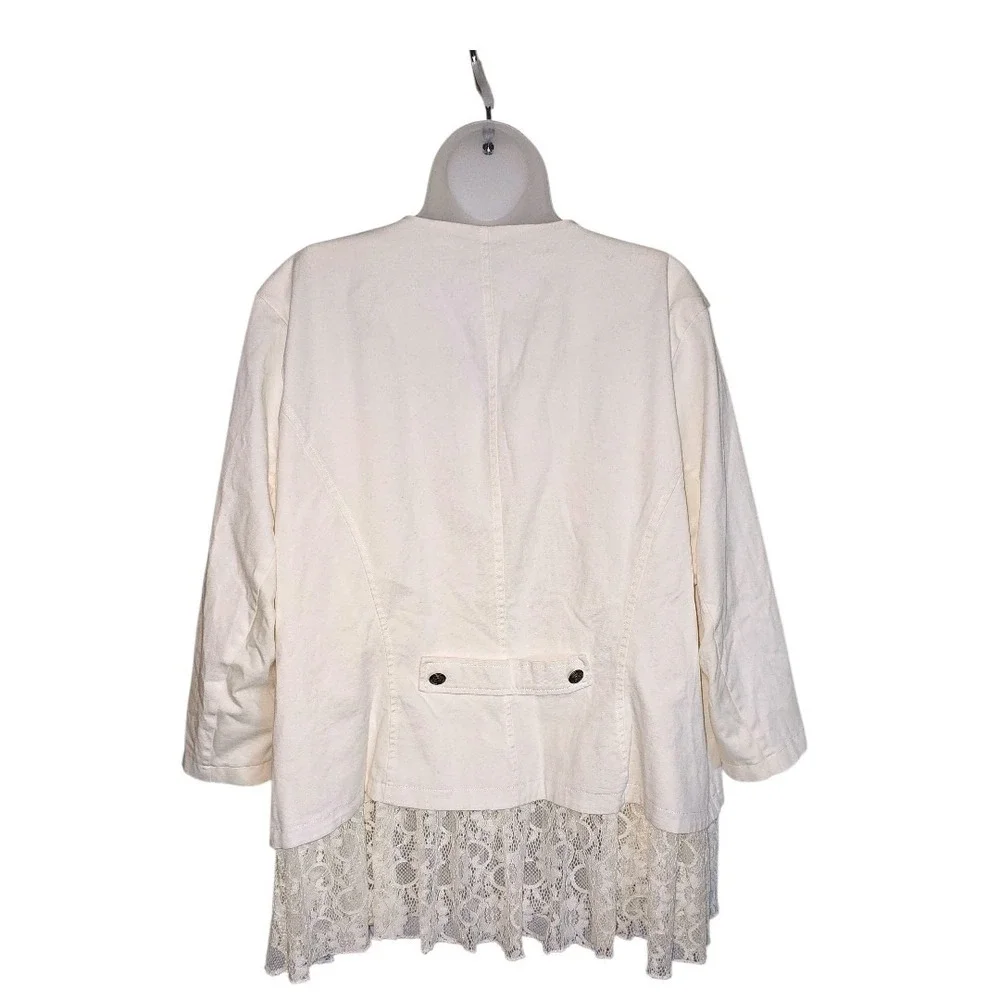 Torrid‎ Ivory Lace Peplum Military 3/4 Sleeve Open Jacket Sz 3 Romantic Edge NWT